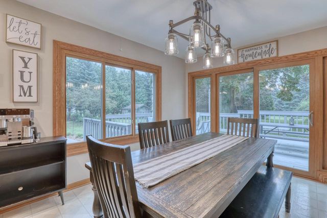 1863 Washington STREET, Grafton, WI 53024