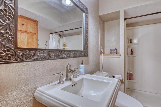 1863 Washington STREET, Grafton, WI 53024