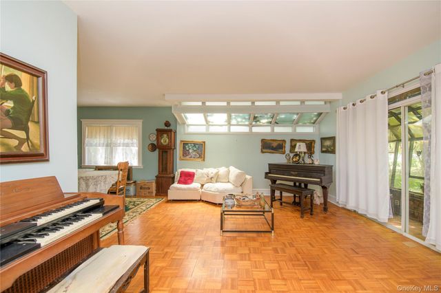 88 Prospect Street, Douglaston, NY 11363