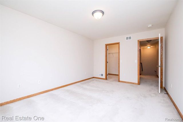 6228 Northridge Hills Drive, Brighton, MI 48116