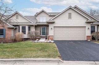 6228 Northridge Hills Drive, Brighton, MI 48116