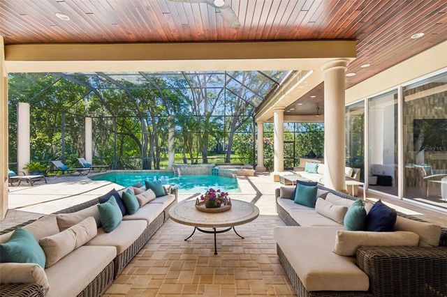 17008 MADRES DE AVILA, Tampa, FL 33613