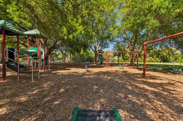 17008 MADRES DE AVILA, Tampa, FL 33613