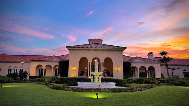 17008 MADRES DE AVILA, Tampa, FL 33613