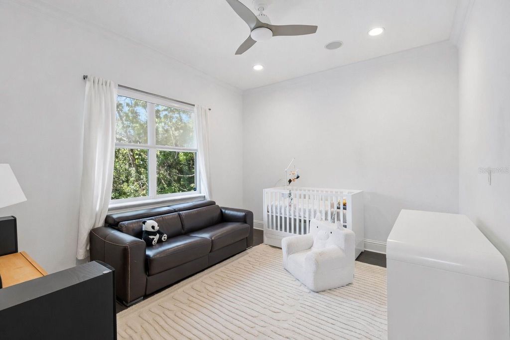 Image 33 of property listing at 17008 MADRES DE AVILA, Tampa, FL 33613