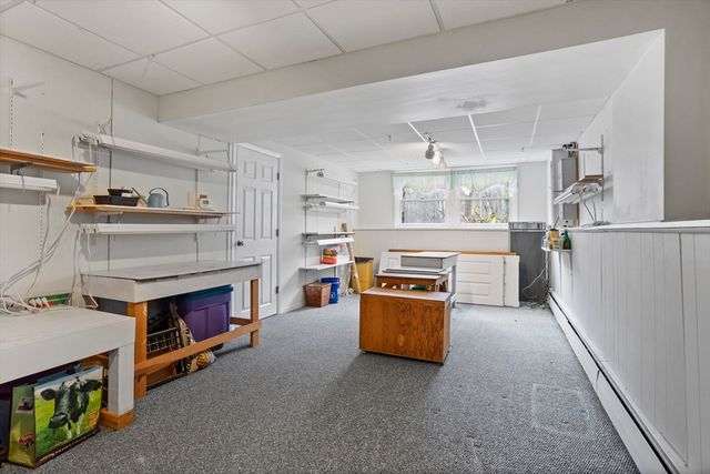 23 Bentley Ln, Chelmsford, MA 01824