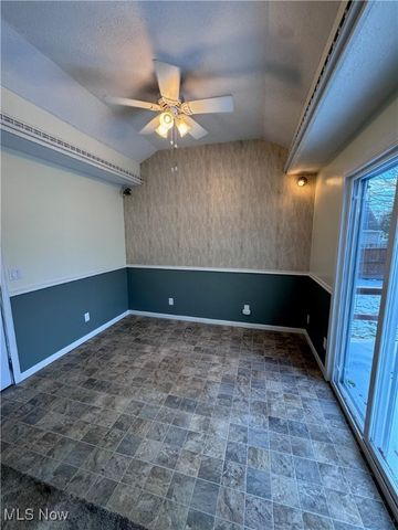 196 S Point Drive, Avon Lake, OH 44012