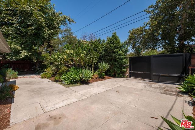 5817 Arroyo Drive, Los Angeles, CA 90042
