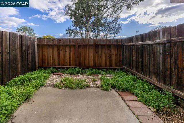 975 Murrieta Blvd, Livermore, CA 94550