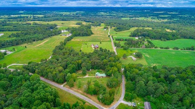 7354 County Road 44, Fort Payne, AL 35968