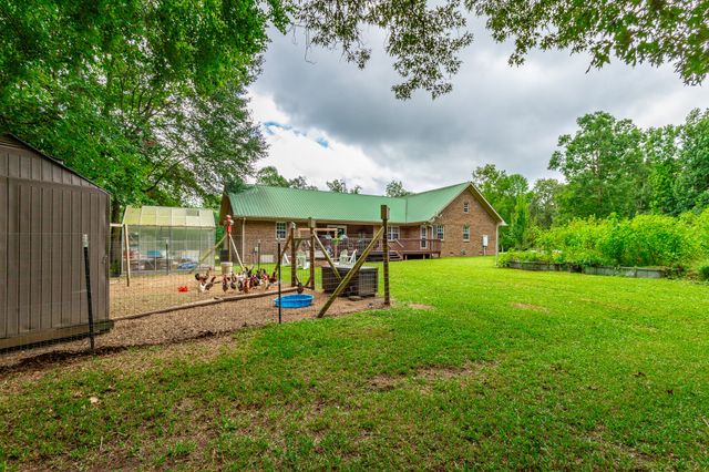 7354 County Road 44, Fort Payne, AL 35968