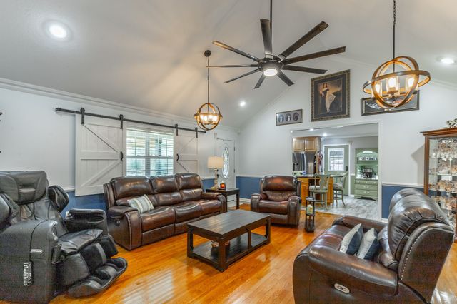 7354 County Road 44, Fort Payne, AL 35968