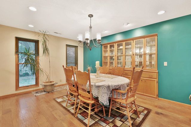 9117 W Westport St, Wichita, KS 67212