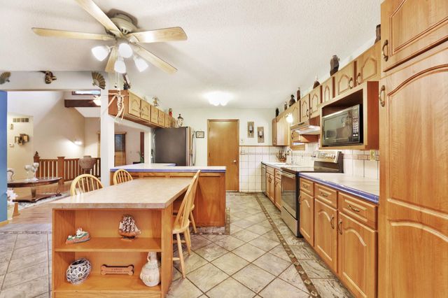 9117 W Westport St, Wichita, KS 67212