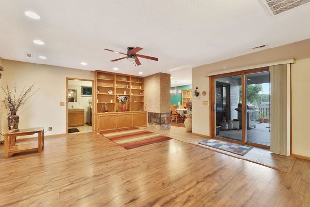 9117 W Westport St, Wichita, KS 67212