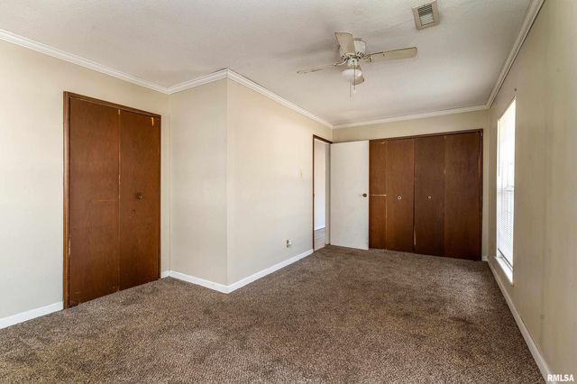 407 W ILLINOIS Avenue, Carterville, IL 62918