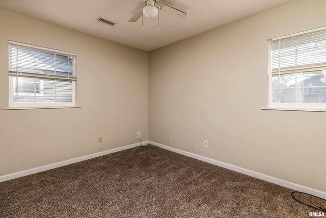 407 W ILLINOIS Avenue, Carterville, IL 62918