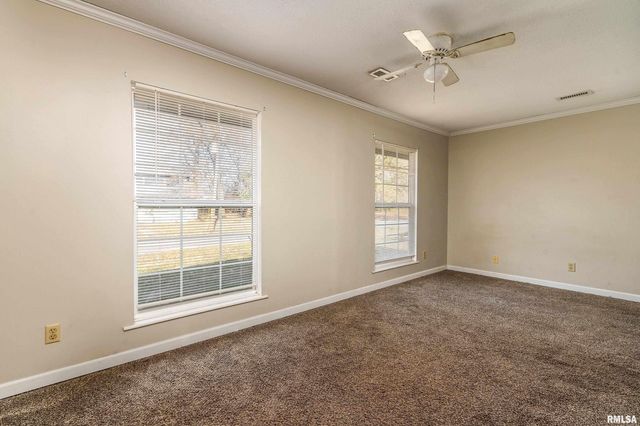 407 W ILLINOIS Avenue, Carterville, IL 62918