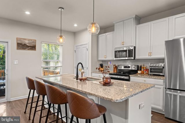 180 NATHAN DR, Cinnaminson, NJ 08077