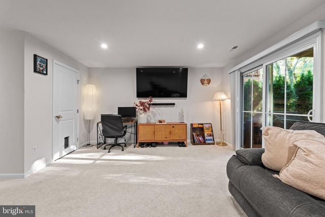 180 NATHAN DR, Cinnaminson, NJ 08077