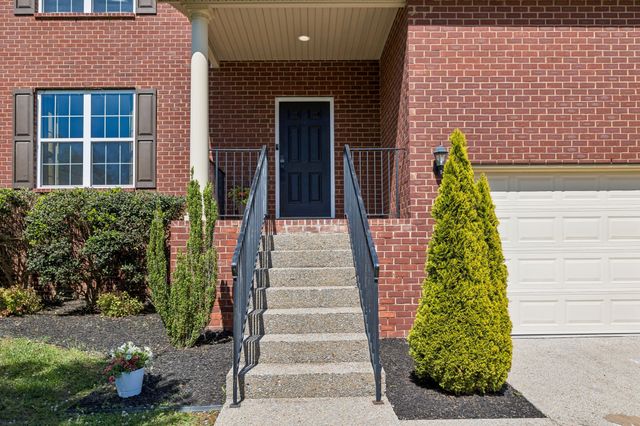 3443 Blackberry Ln, Lebanon, TN 37087
