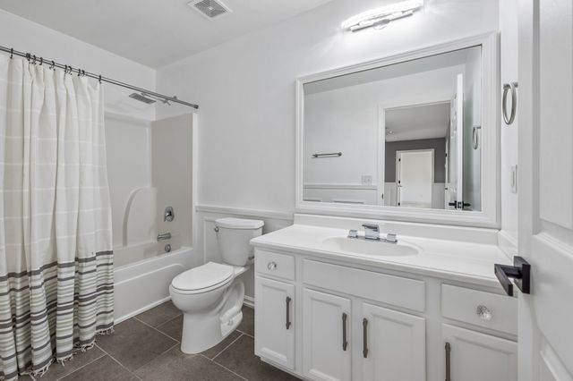 3443 Blackberry Ln, Lebanon, TN 37087