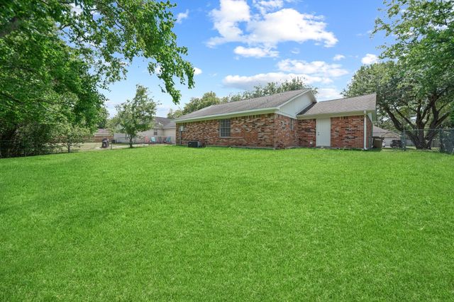 3813 Wood Sorrel Drive, Dickinson, TX 77539