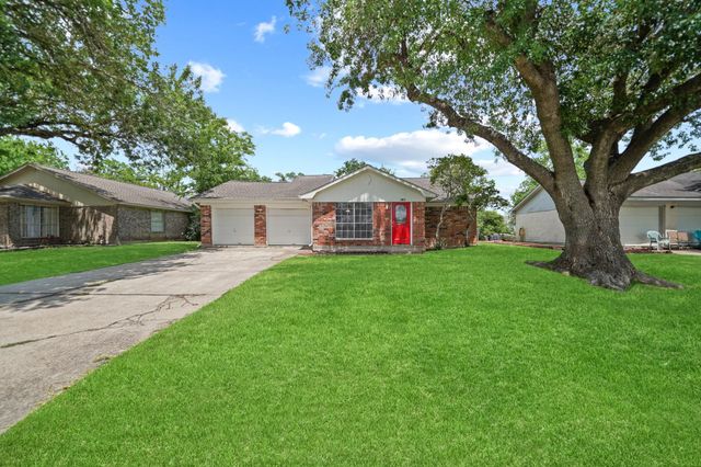 3813 Wood Sorrel Drive, Dickinson, TX 77539