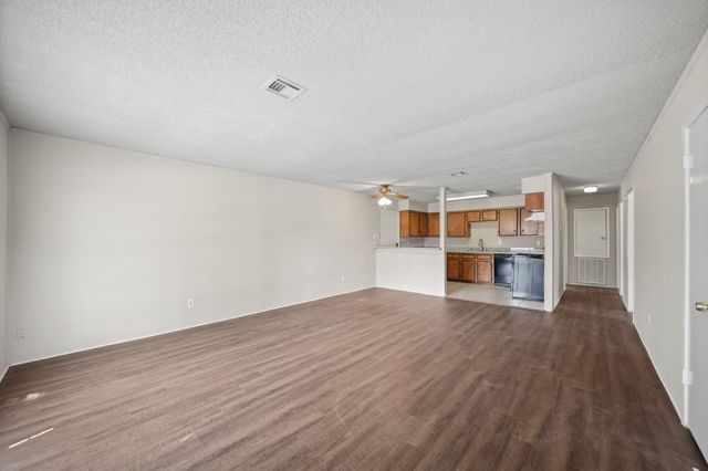 3813 Wood Sorrel Drive, Dickinson, TX 77539