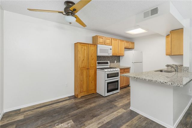 26200 Redlands Boulevard 145, Redlands, CA 92374