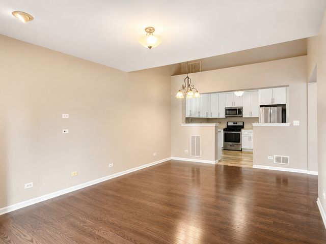 3108 Reflection Drive, Naperville, IL 60564