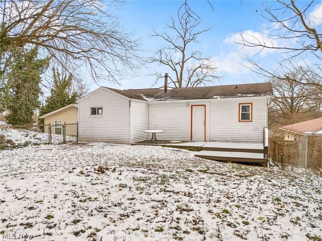 405 Baldwin Road, Akron, OH 44312