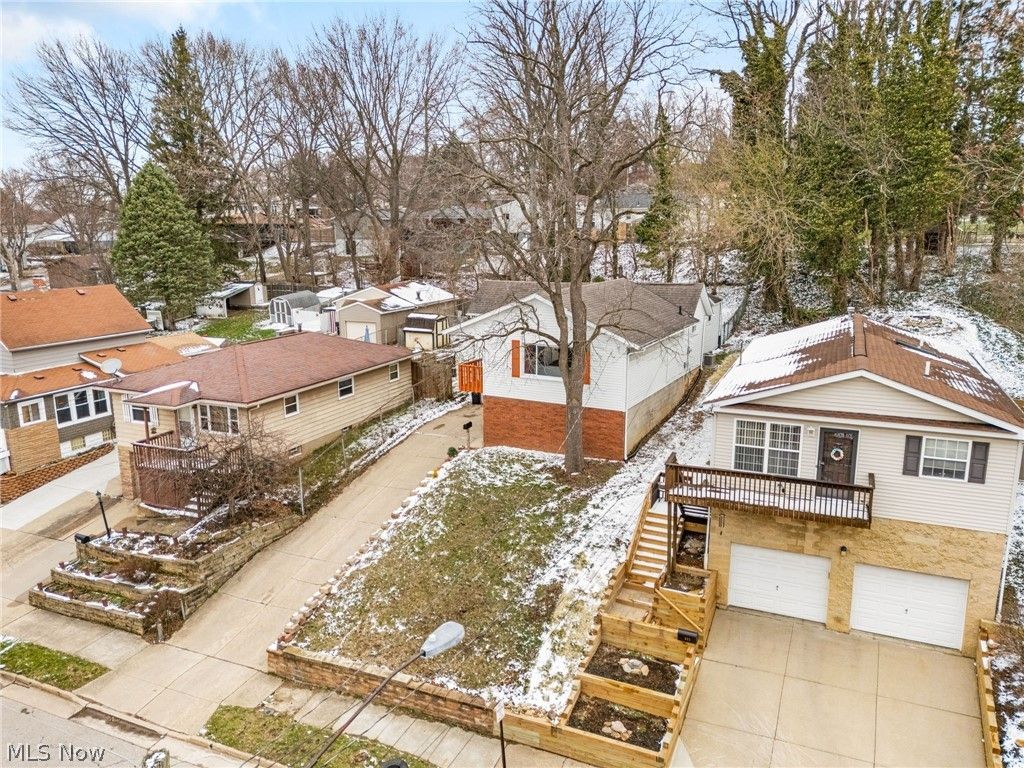 405 Baldwin Road, Akron, OH 44312