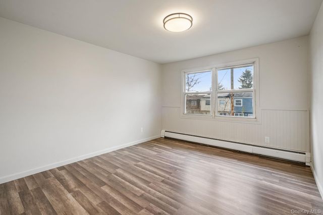 4 Palmer Court, Maybrook, NY 12543