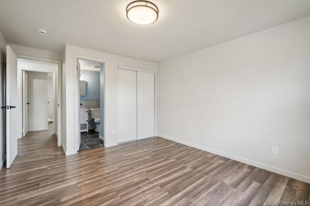 4 Palmer Court, Maybrook, NY 12543