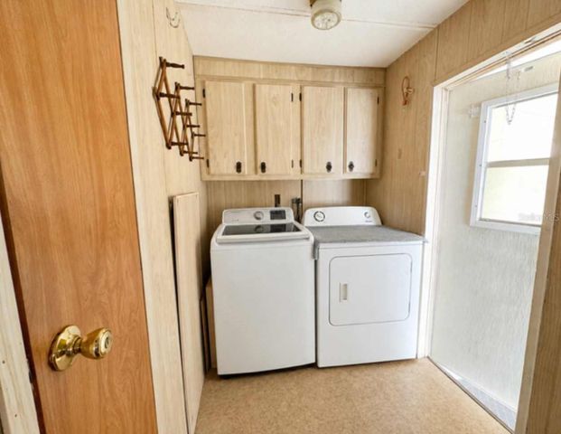 1925 MARY LANE, Holiday, FL 34690