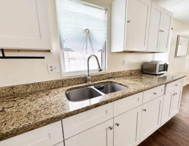 1925 MARY LANE, Holiday, FL 34690