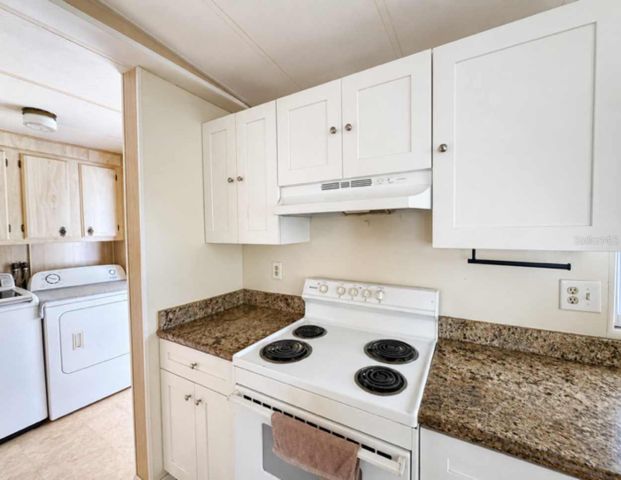 1925 MARY LANE, Holiday, FL 34690