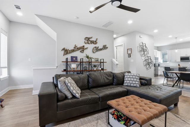 2804 Addison Park Lane, Fort Worth, TX 76110