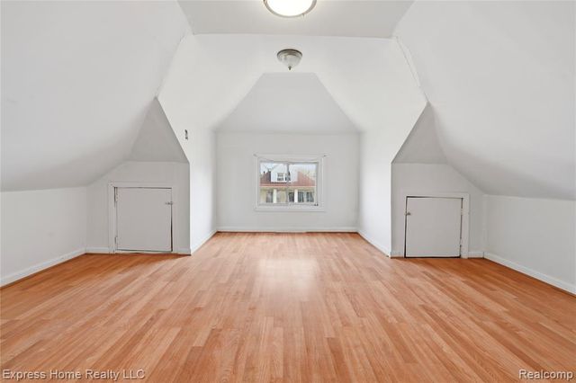 3237 Trowbridge Street, Hamtramck, MI 48212