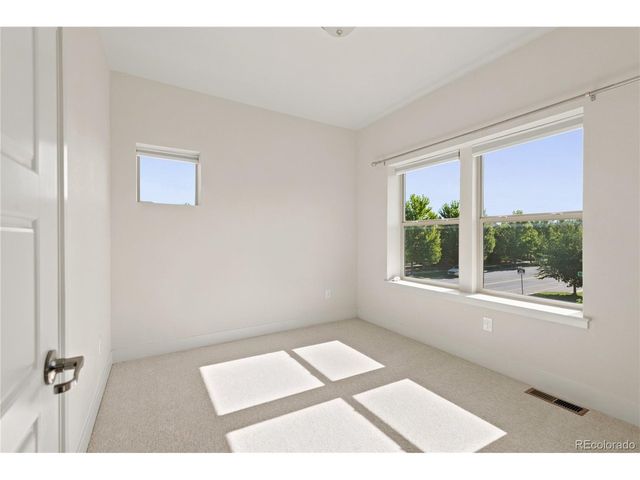 2595 Joliet St, Aurora, CO 80010