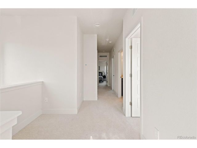 2595 Joliet St, Aurora, CO 80010