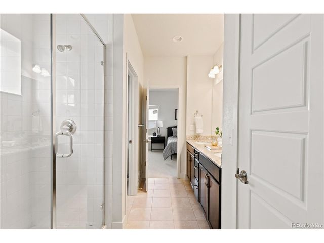2595 Joliet St, Aurora, CO 80010