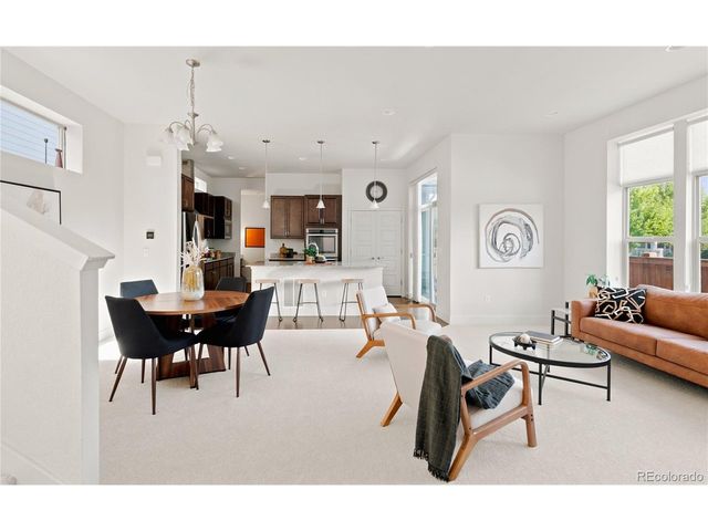 2595 Joliet St, Aurora, CO 80010