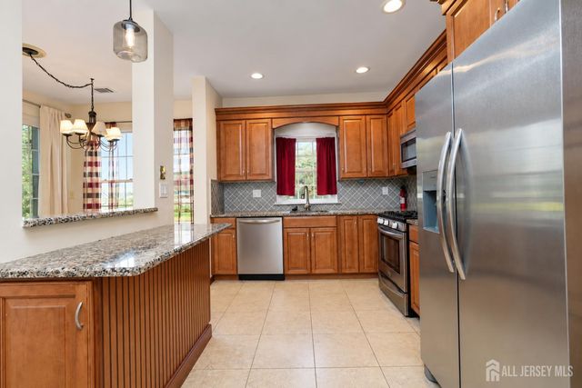 7381 Elm Court, South Brunswick, NJ 08852