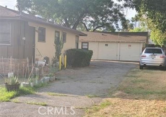 1578 Pumalo, San Bernardino, CA 92404