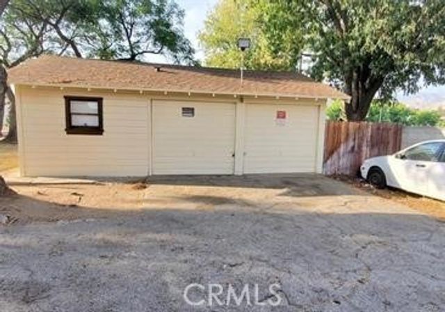 1578 Pumalo, San Bernardino, CA 92404