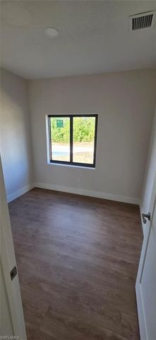 1016 Butler ST E, Lehigh Acres, FL 33974