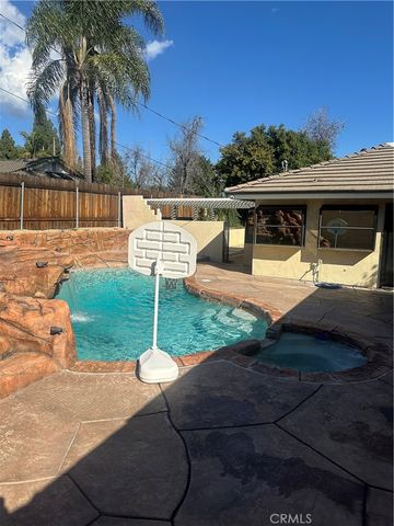 1669 N San Antonio, Upland, CA 91784
