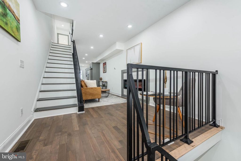 943 E CHASE ST, Baltimore, MD 21202